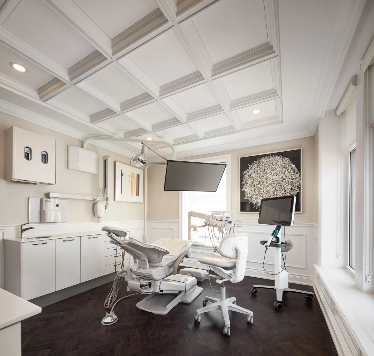 Century Stone Dental, Hamilton: operatory digital scanner.