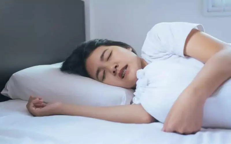 grinding teeth at night